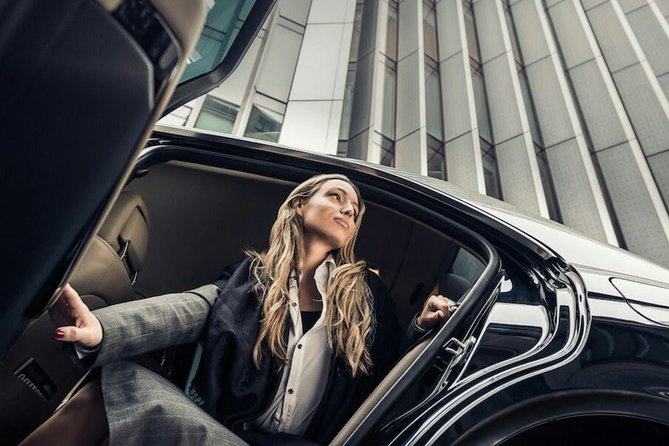 Rome Private Car & Chauffeur for Business, Shopping, Sightseeing - The Pickup Plan, From Terminal Signs to Hotel Doors