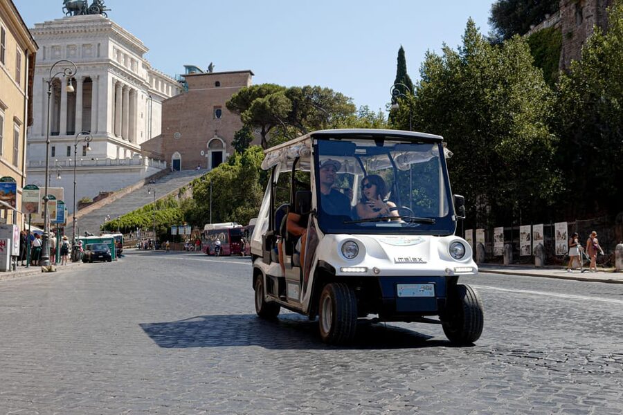 Rome: Private Customizable 3-Hour Golf Cart City Tour - Why a golf cart in Rome feels like cheating (in a good way)