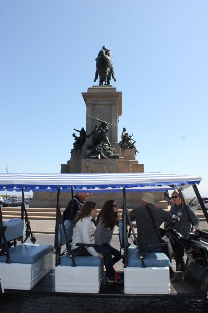 Rome: Private Guided City Highlights Tour by Golf Cart - Barberini and Colonna: the marble column moment