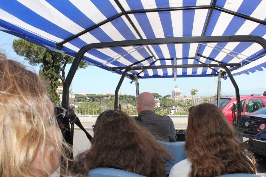 Rome: Private Guided City Highlights Tour by Golf Cart - Celio Hill and Villa Celimontana: when the tour gets quietly special
