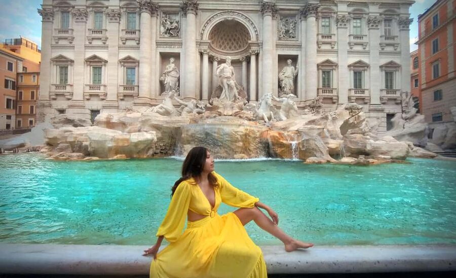 Rome: Private Photoshoot at the Trevi Fountain - FAQ