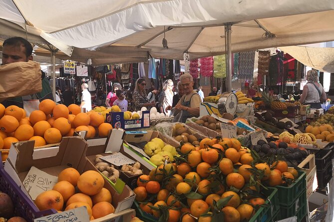 Rome Private Wine & Food Tour Trastevere, Ghetto, Campo de Fiori - Gelato at Fiordiluna: the last stop that actually feels like a finish