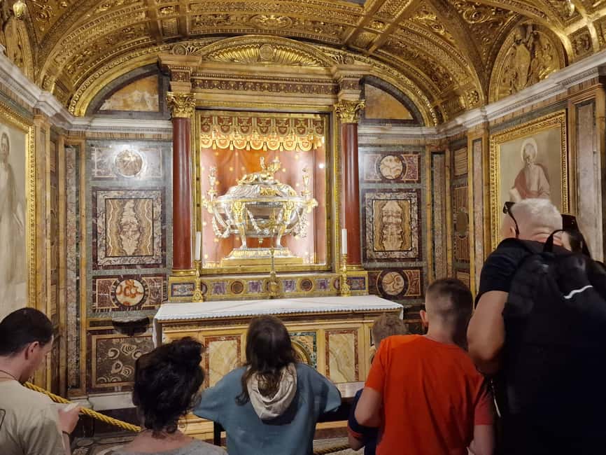 Rome: Relics from the Passion of the Christ Walking Tour - Santa Maria Maggiore: from your meeting point to manger-wood beneath the altar
