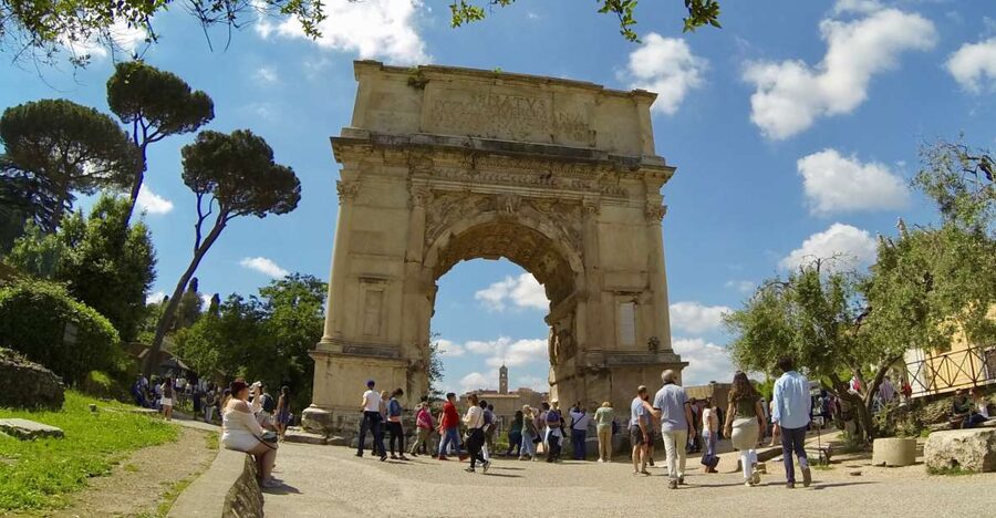 Rome: Roman Forum, Palatine, and Circus Maximus Tour - Arch of Constantine: Your First Big Landmark to Set the Tone