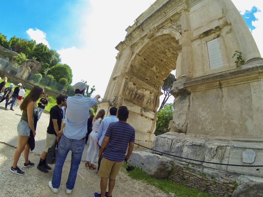 Rome: Roman Forum, Palatine, and Circus Maximus Tour - Meeting at the Colosseo Metro Exit and Handling the Start Smartly