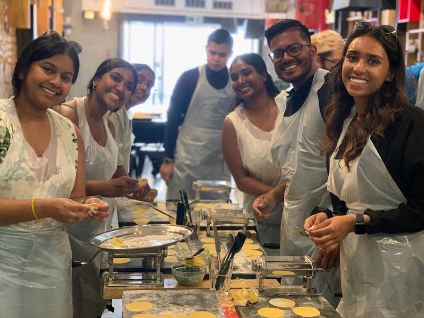 Rome: Roman Master Chef Cooking Class with Wine - Inside the Roman restaurant: group size, energy, and how it runs