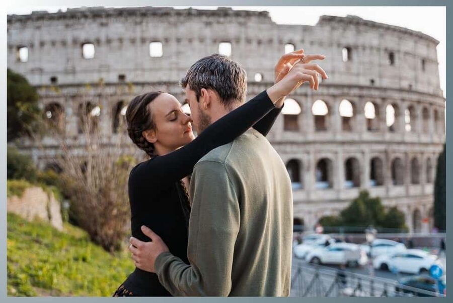 Rome: Romantic Couple Photoshoot Experience at the Colosseum - The 40-Minute Photo Stop: Direction You Can Actually Use