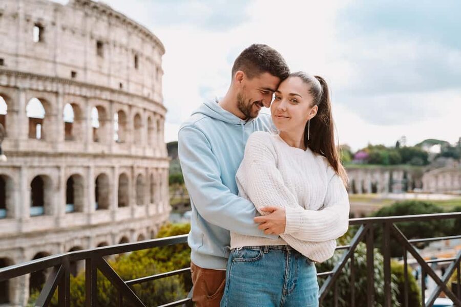 Rome: Romantic Couple Photoshoot Experience at the Colosseum - Meeting at Oppio Caffè, Then the Short Walk to the Viewpoint