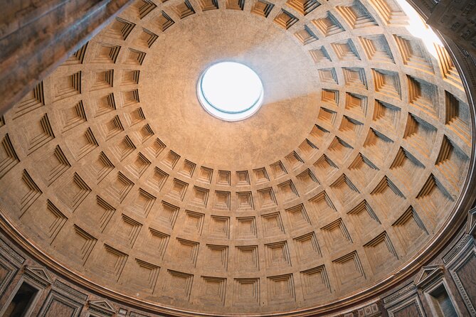 Rome's Ancient Temple, Pantheon Fast Track Entry with Audio Guide - Check-in reality: find the right spot and move fast