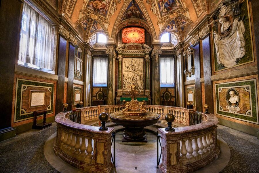 Rome: Santa Maria Maggiore and Panoramic Dome Guided Tour - Bernini’s Stairs (Scala del Bernini): the beauty you can climb