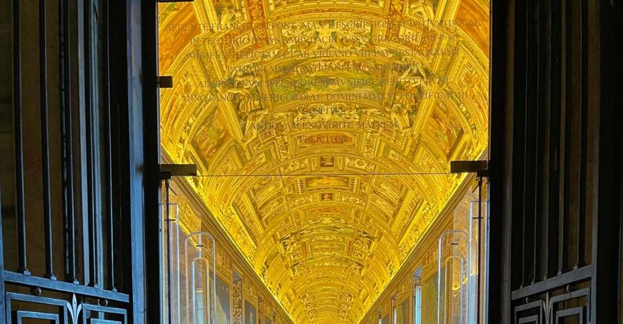 Rome: Sistine Chapel & Vatican Tour with Pre-Opening Access - Early access at Vatican Museums, when the building still feels yours