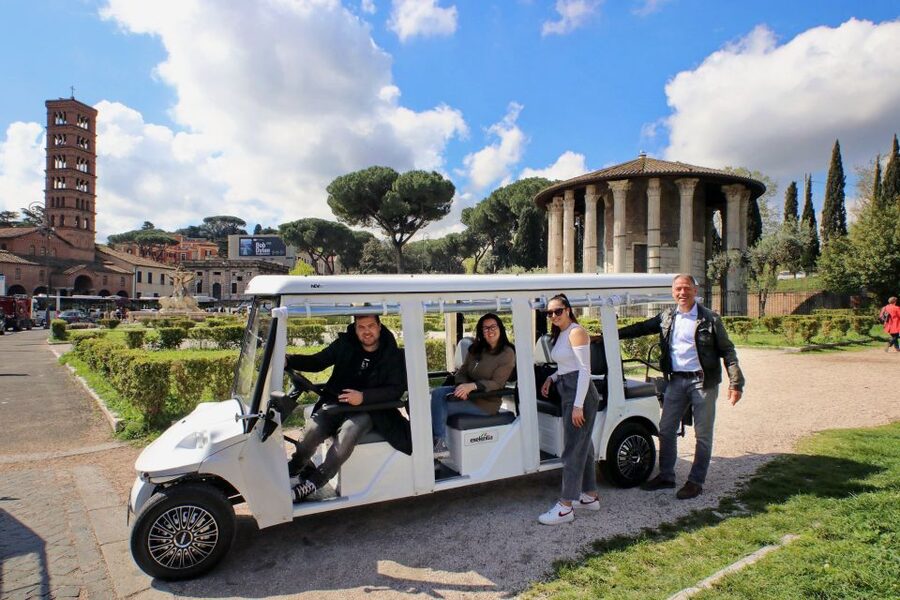 Rome: Small Group City Highlights Tour in Electric Cart - Piazza del Popolo: a quick guided look with a big-city feel