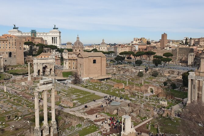 Rome: Small-Group Colosseum Arena and Forum Tour Adults Only - The guide makes or breaks it, and this tour leans on strong ones
