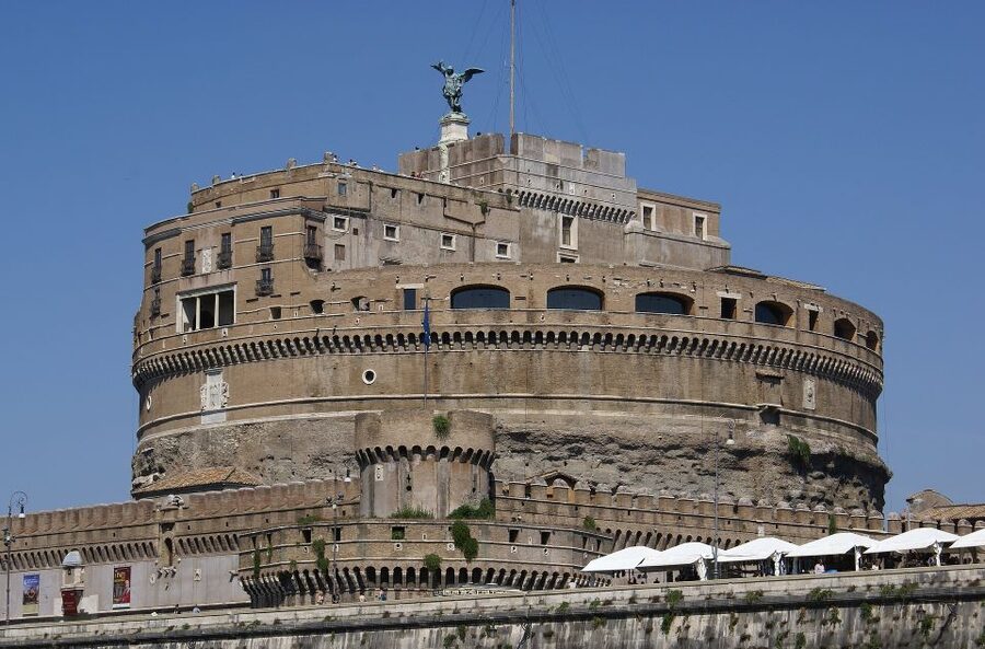 Rome: Small Group Guided Tour of Castel Sant'Angelo - Weaponry Displays and Why Defense Still Matters Here