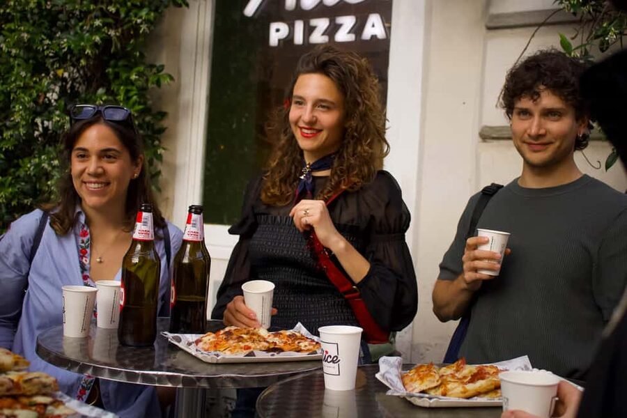 Rome: Small Group Trastevere Food Tour with Dinner - Guides and group size: how the experience stays friendly