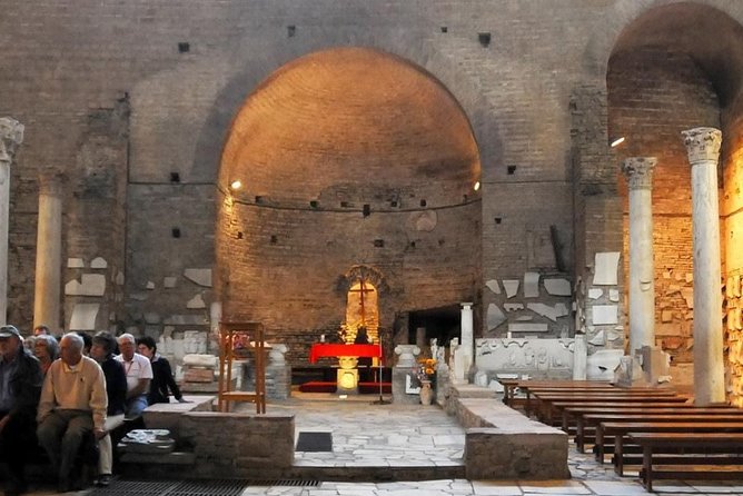 Rome: Small Group Underground Catacombs Tour - Domitilla Catacombs: Rome Under Your Feet