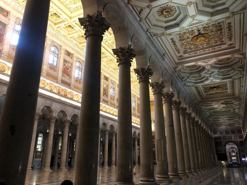Rome: St Paul's Basilica, Sarcophagus, & Major Basilica Tour - Finding the meeting point on Via Ostiense (and why early arrival helps)
