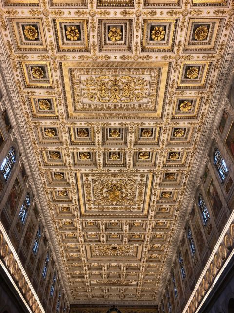 Rome: St Paul's Basilica, Sarcophagus, & Major Basilica Tour - Guides you can hear and trust, from Wen to Tom