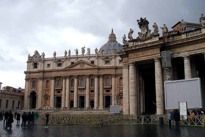 Rome: St. Peter's Basilica, Dome Climb, and Underground Tour - Key things you’ll notice on this tour