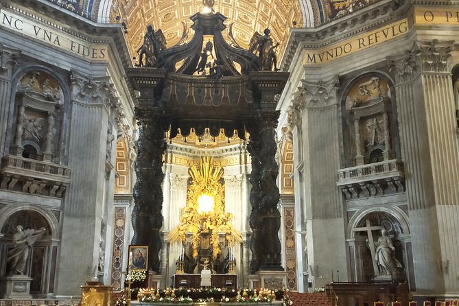 Rome: St. Peter’s Basilica, La Pietà & Papal Tombs Guided Tour - Vatican Grottoes: going underground to St. Peter’s resting place