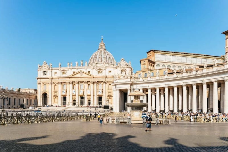 Rome: St. Peter's Basilica, Papal Tombs, and Dome Climb Tour - St. Peter’s Square to Basilica: your bearings come first