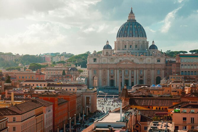 Rome St. Peter's Basilica Tour with exclusive Underground Access - Stop 1 in St. Peter’s Square: A Fast First Lesson in Scale