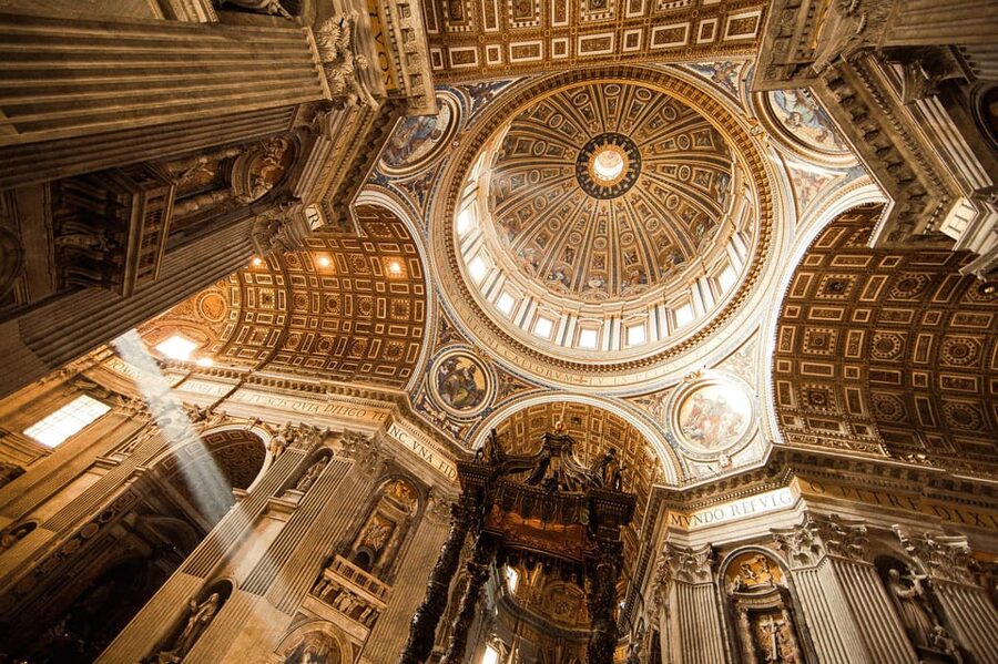 Rome: St Peter's Basilica Tour with Optional Dome Climb - Audio system and guide style: how you get more out of the same building