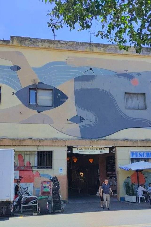 Rome street art tour: off the beaten path with a local guide - Practical Tips: Shoes, Heat, Water, and Camera Time