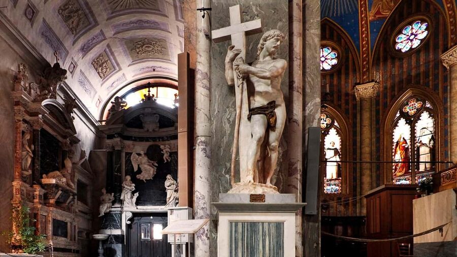 Rome:"The Scandalous Life of The Borgia Family" Walking Tour - Meeting at Via Cavour, Finding the Borgia Stairs Fast