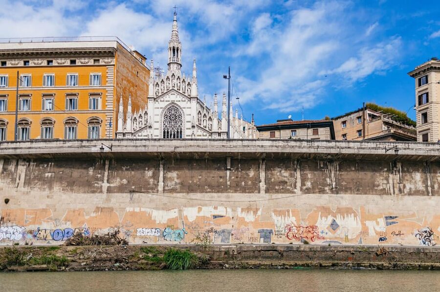 Rome: Tiber River Urban Rafting Tour with Roman Pizza - Sliding past Castel Sant’Angelo and taking in Rome from the waterline