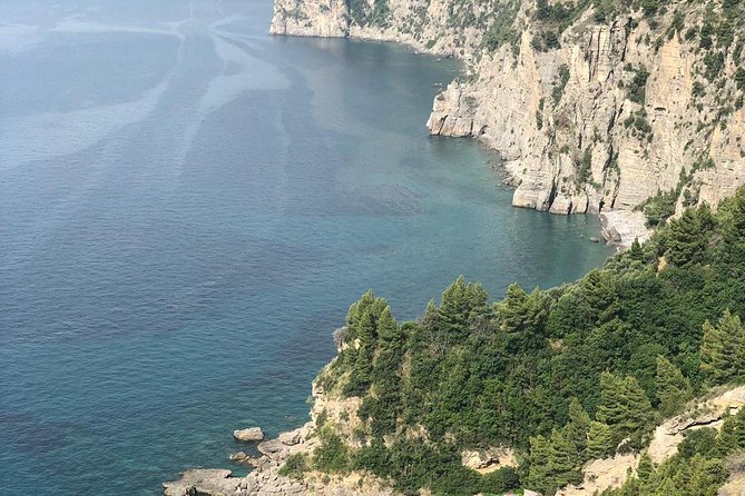 Rome to Pompeii & Positano Day Trip with Hotel Pick Up & Skip The Line Tickets - Positano in One Hour: Making the Most of Chiesa di Santa Maria Assunta e Cripta Medievale