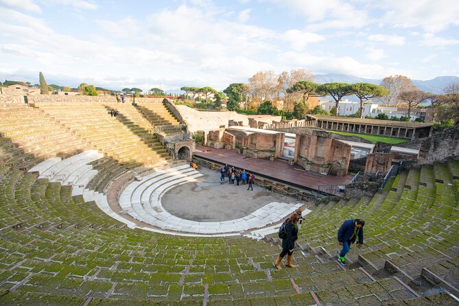 Rome to Pompeii, Sorrento & Capri: 2-Day South Italy Tour - Budget and value: why $972 can make sense for this route