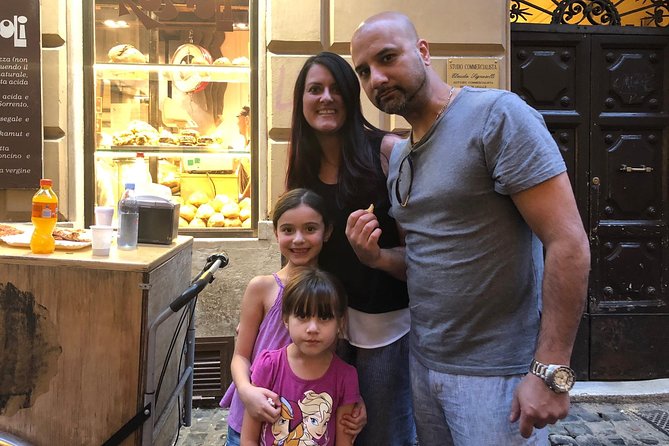 Rome Tour for Kids & Families w Gelato & Pizza including Pantheon - Pantheon time, skip the line tickets included