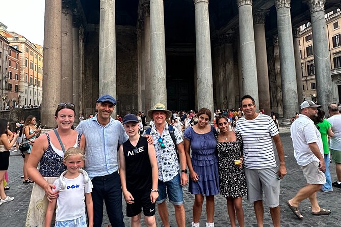 Rome Tour for Kids & Families w Gelato & Pizza including Pantheon - Trevi Fountain at the end, coin toss charm and a clean finish