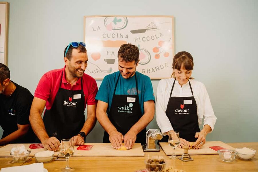 Rome: Traditional Pasta Making Class with Wine & Gelato - Who This Class Is Best For in Rome