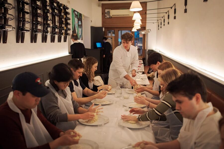 Rome: Traditional Pizza Cooking Class near Piazza Navona - Price and Value: Is $46 Worth It?