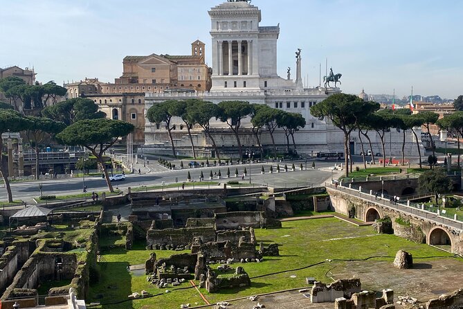 Rome: Trajan's Market Experience with Elevator Option - The panoramic elevator option: worth it, but check what happens on the day