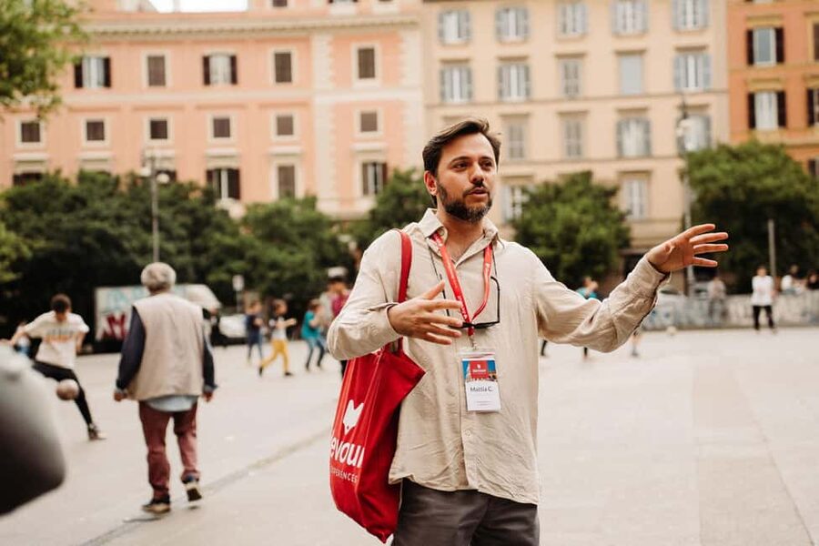Rome: Trastevere Food, Wine & Spritz Evening Tour - The Guide Makes the Difference: Conversations, Not Just Counting Stops
