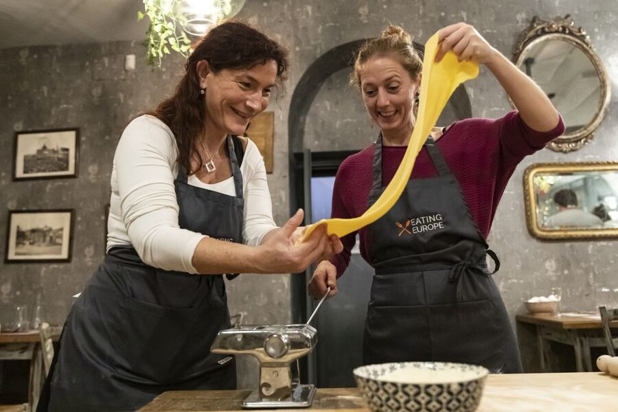 Rome: Trastevere Pasta Making Class - San Cosimato Food Market, and what you learn by looking