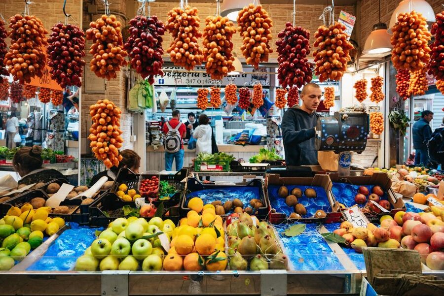 Rome: Trionfale and Prati Food and Wine Tasting Tour - Meeting at Santa Maria delle Grazie al Trionfale, Then Getting Moving