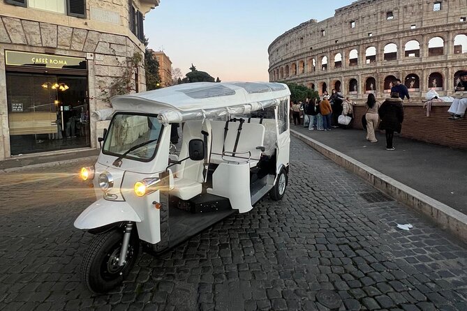 Rome:Tuk-Tuk Private Tour of the City Center - Price and what $155 covers in real terms