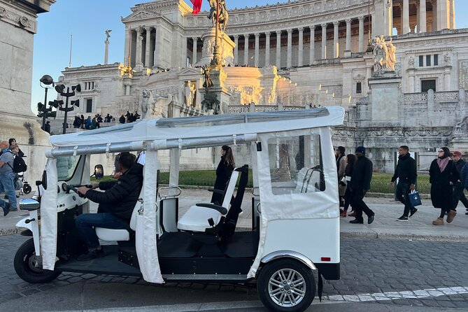 Rome:Tuk-Tuk Private Tour of the City Center - Ride comfort and the guide factor (the real difference-maker)