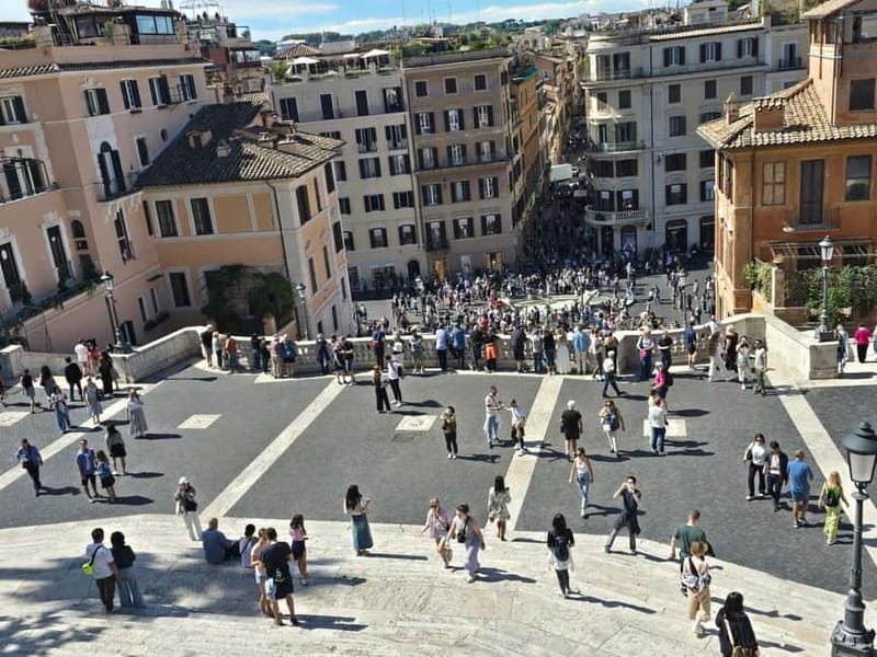 Rome: Tuk Tuk Tour of the Rome City Center - Piazza Navona and the Pincio Terrace view: where the photos stop looking flat