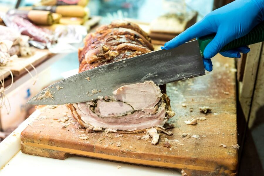 Rome: Twilight Trastevere Food Tour with Wine Tasting - Trastevere’s Porchetta Moment: The Roast Pork Hit