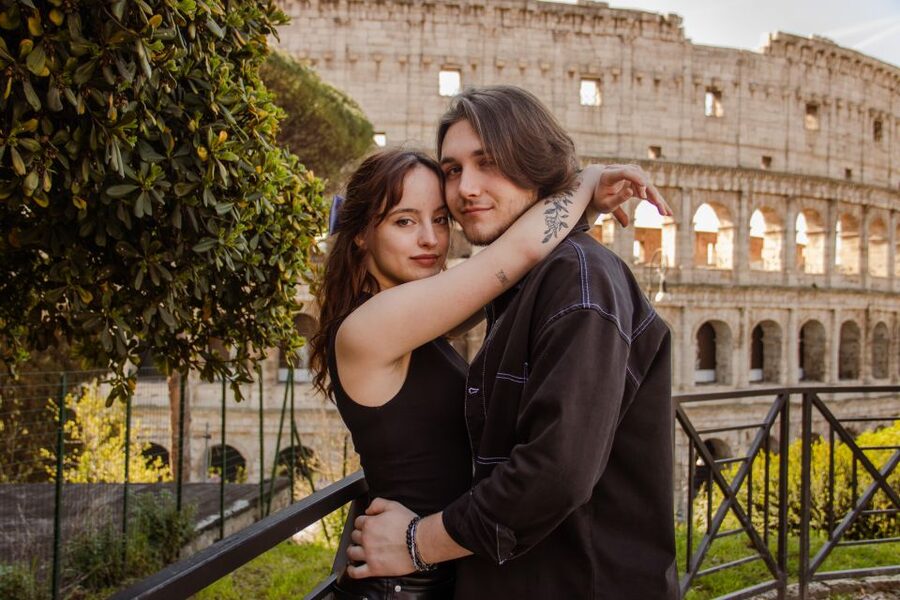 Rome: Unforgettable Photoshoot Experience in Colosseum - Price and value: $28 for a group up to 5