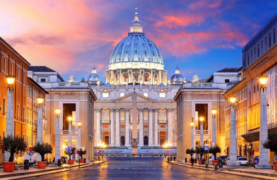 Rome: Vatican and Rome Experience Pass - Rome icon stops: Colosseum and Forum timing, plus Pantheon and Trevi
