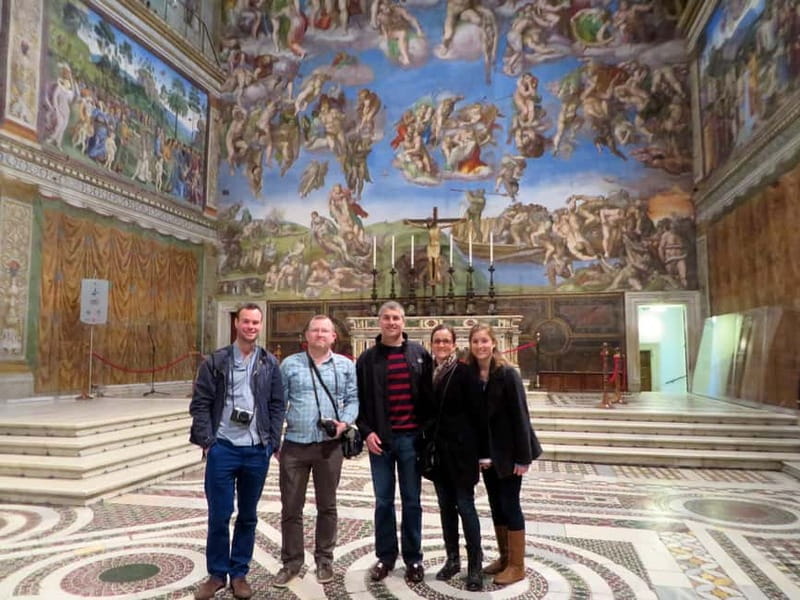 Rome: Vatican at Night Small Group Tour with Sistine Chapel - Why the Vatican at Night feels different than daytime