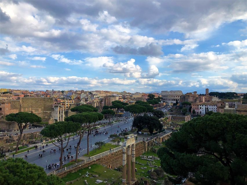 Rome: Vatican & Colosseum Experience with Lunch & Transfers - From Arch of Constantine to the Forum, Roman Power in Walking Distance