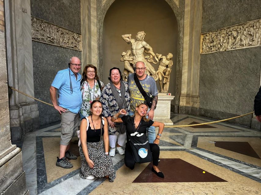 Rome: Vatican Museum and Sistine Chapel Group Tour in German - Meet at Caffe Vaticano, then head straight for the Vatican Museum entrance