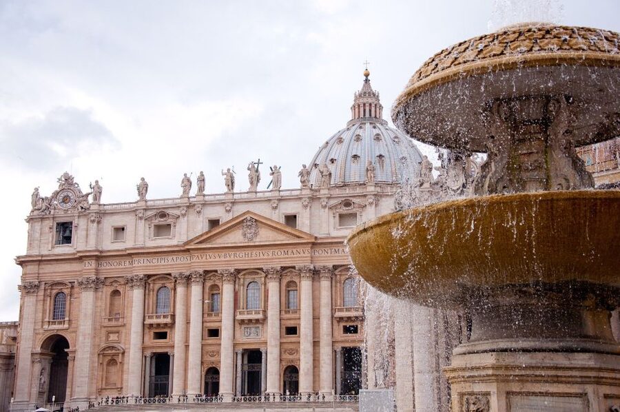 Rome: Vatican Museum & Sistine Chapel Skip-the-Line Entry - Crowd Reality Check: The Experience Is Fast, Not Quiet